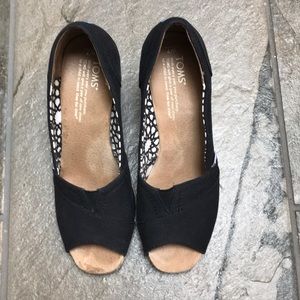 Toms Wedges